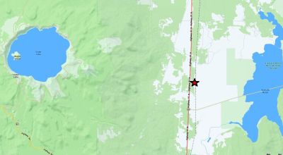 Surveyed One Acre Corner Lot Near Crater Lake Southern Oregon - Power - HWY 97 - Camping Permitted